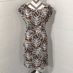 MONROE & MAIN BROWN FERN SHEATH DRESS, Size Medium